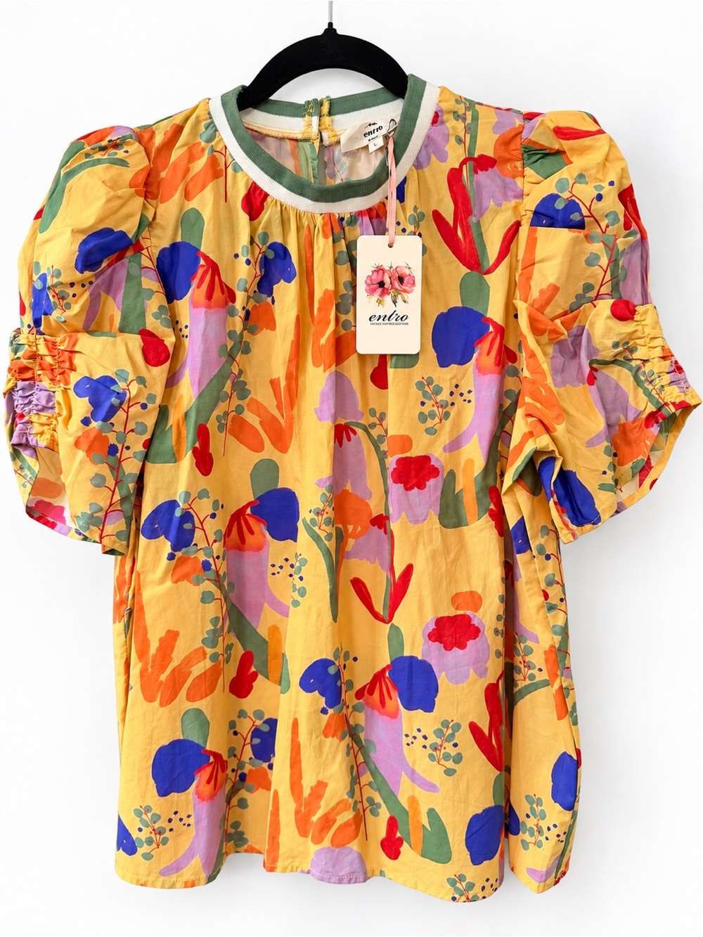 NWT entro Yellow Floral Puff-Sleeve Blouse with Multicolor Blooms
